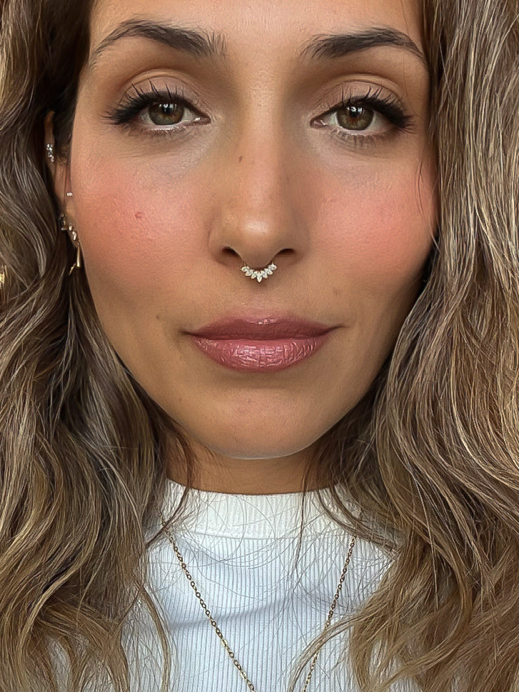 Piercing Lilibet titanio