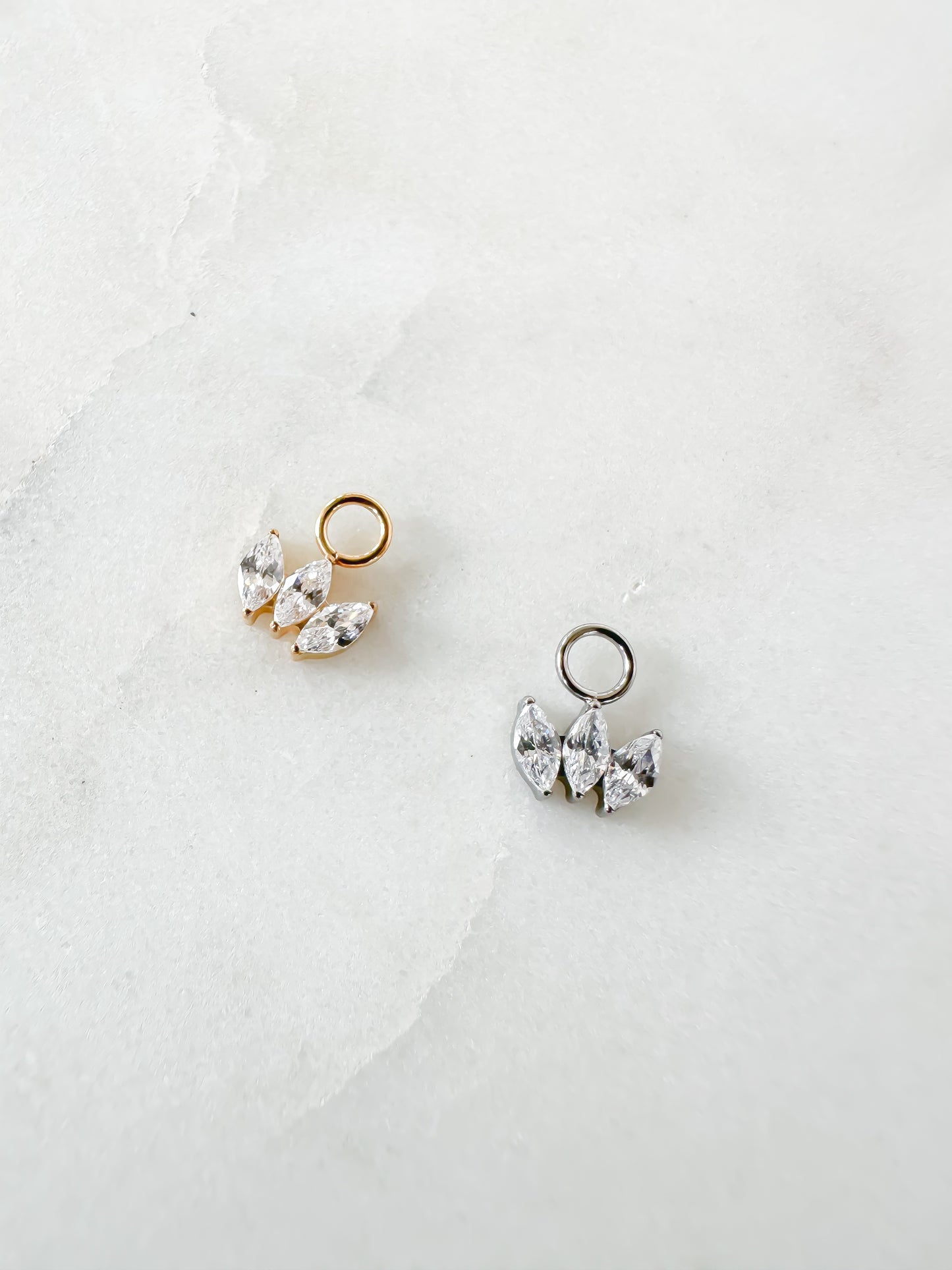 Charm Clover titanio