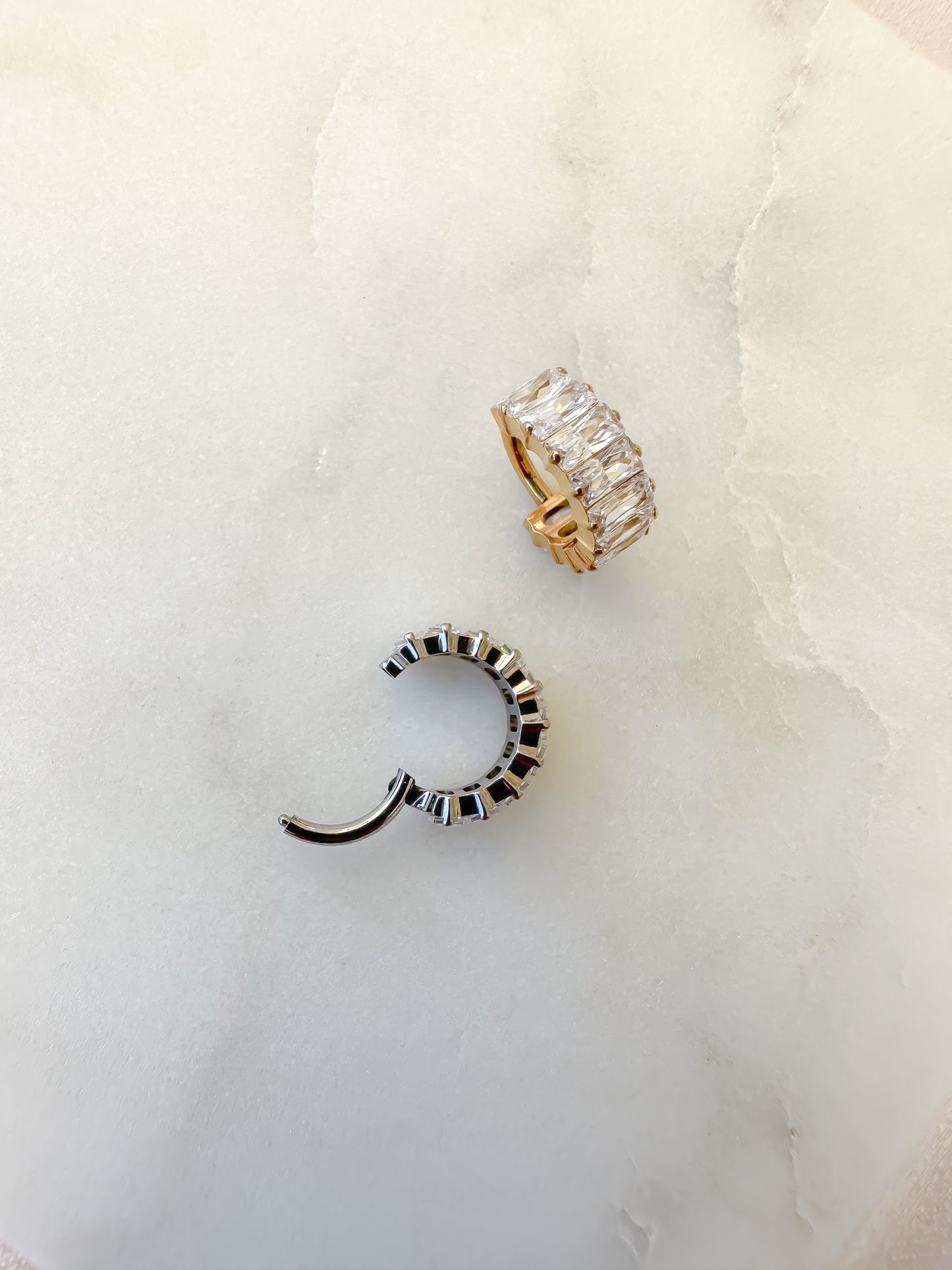 Piercing Hoop Baguette titanio