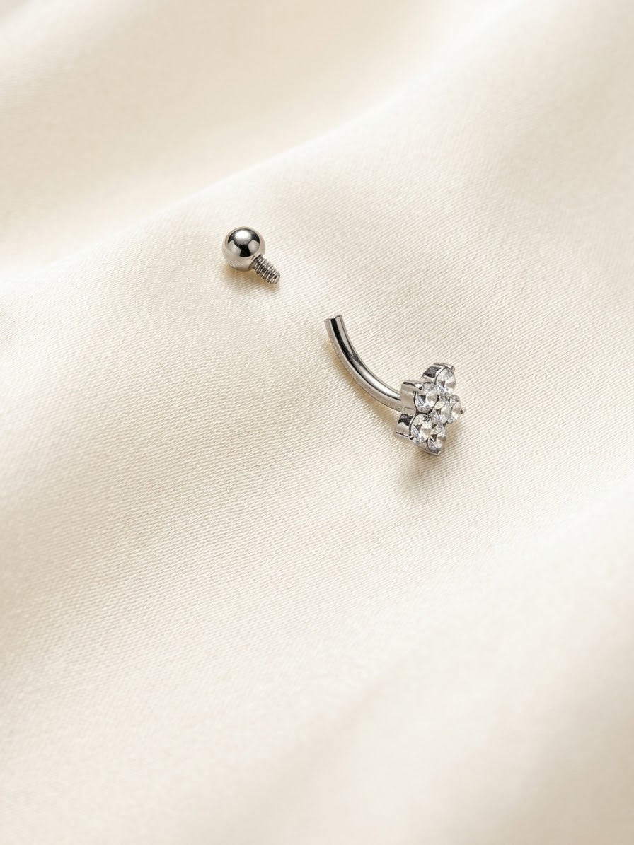 Piercing Bloom Ban titanio