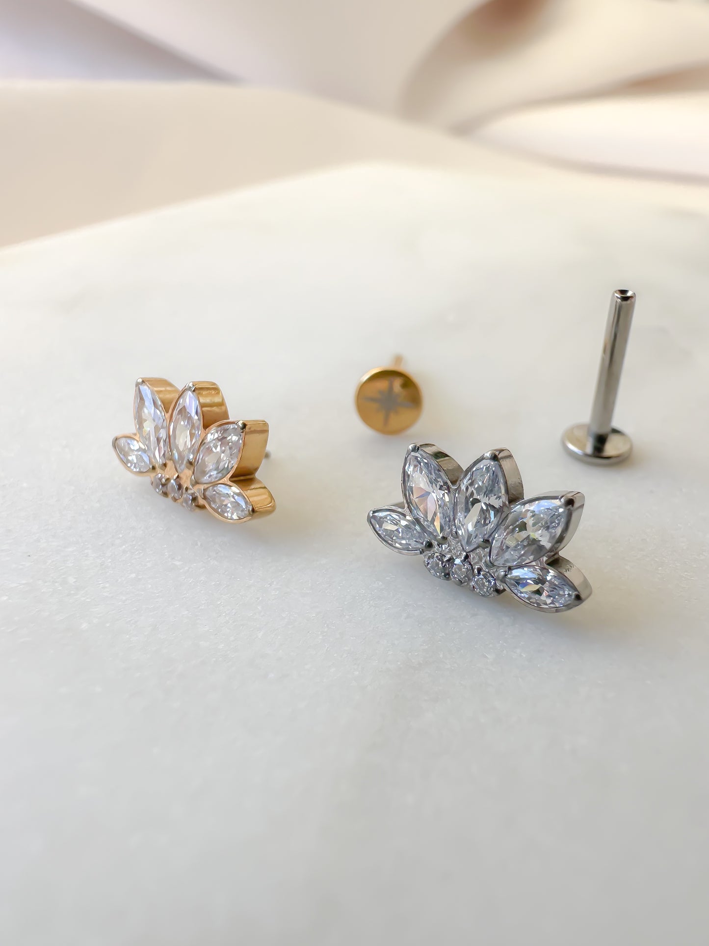 Piercing Loto titanio