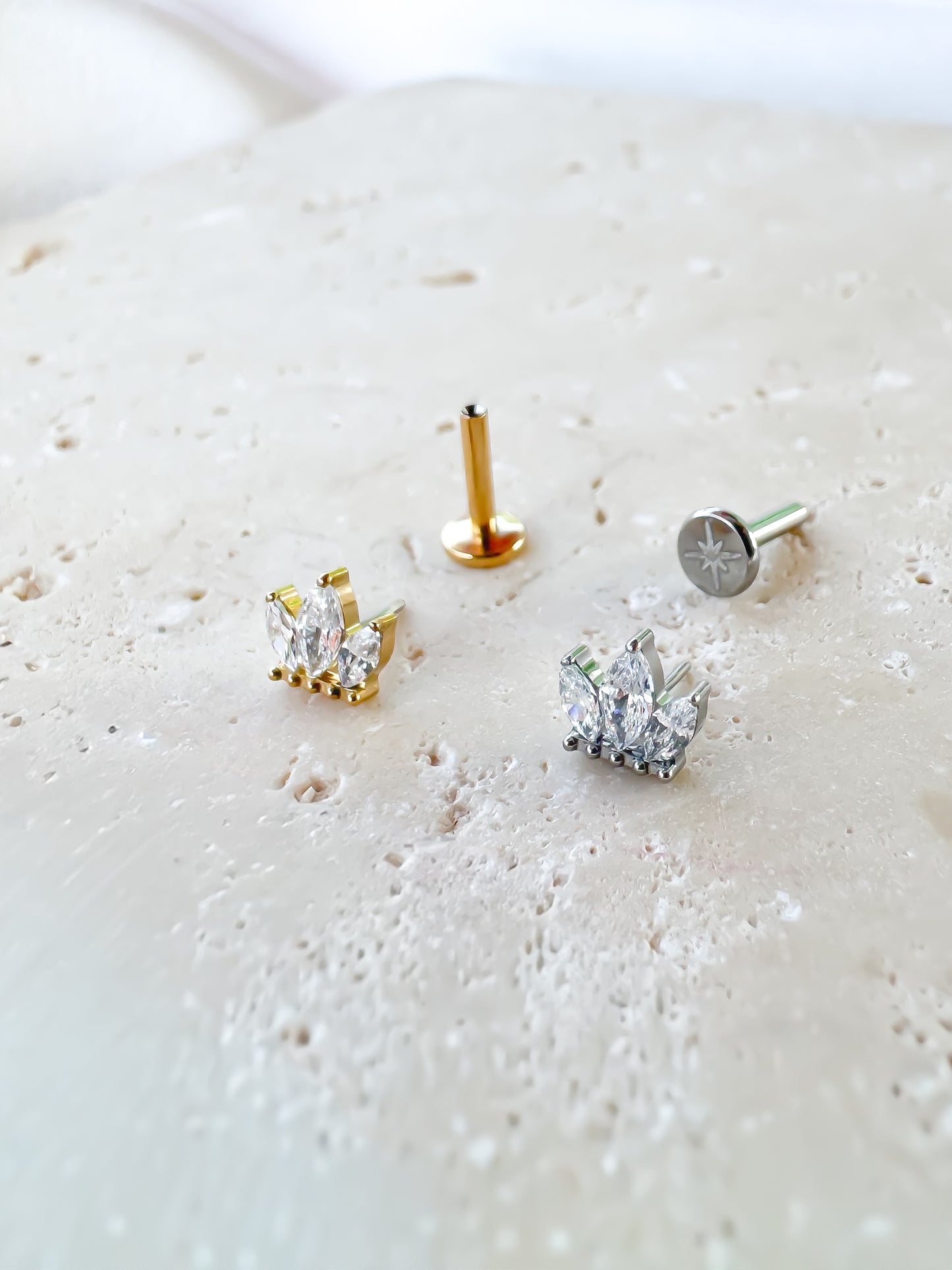 Piercing Tiara titanio