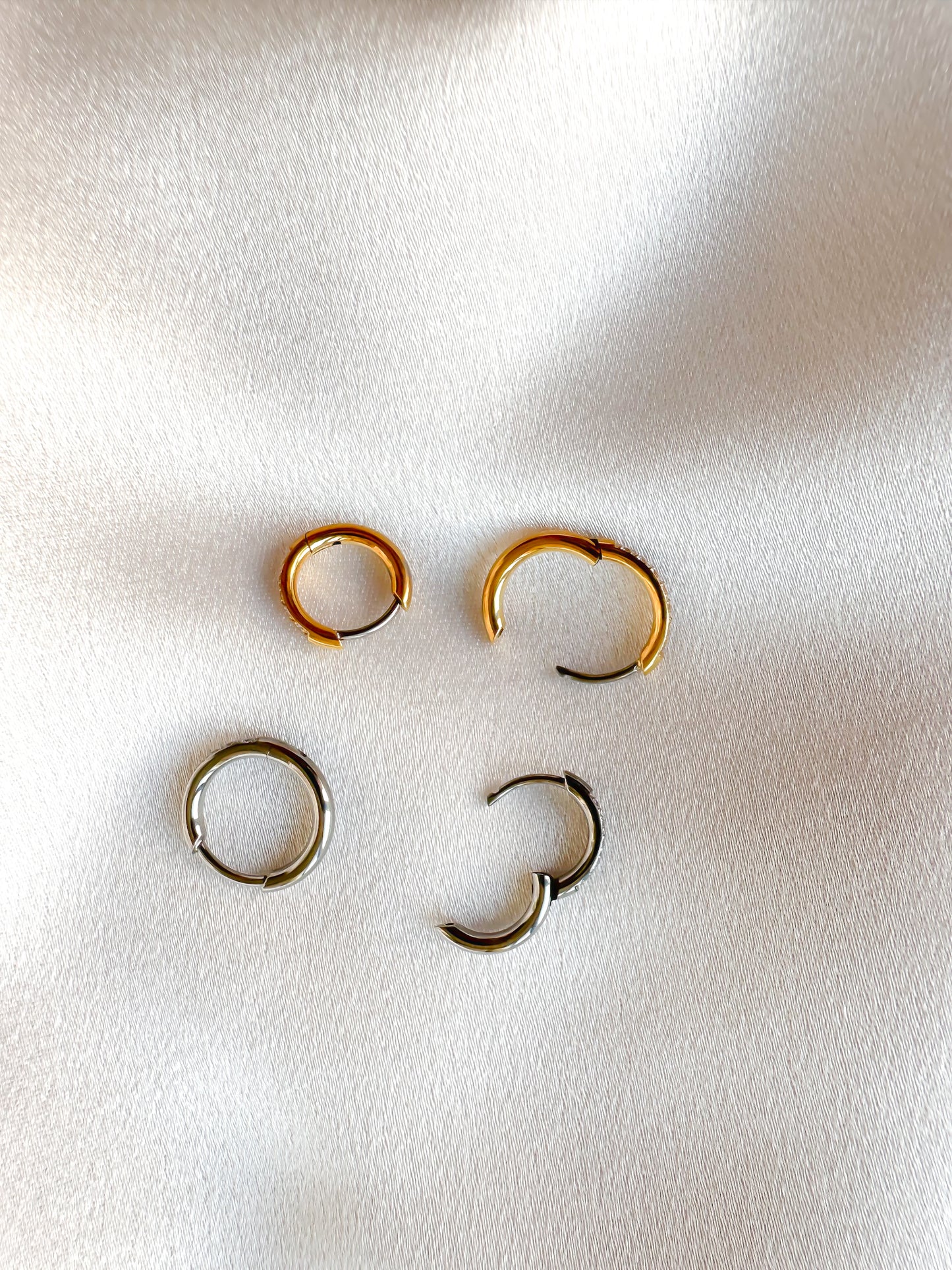 Orecchino Anouk Titanio