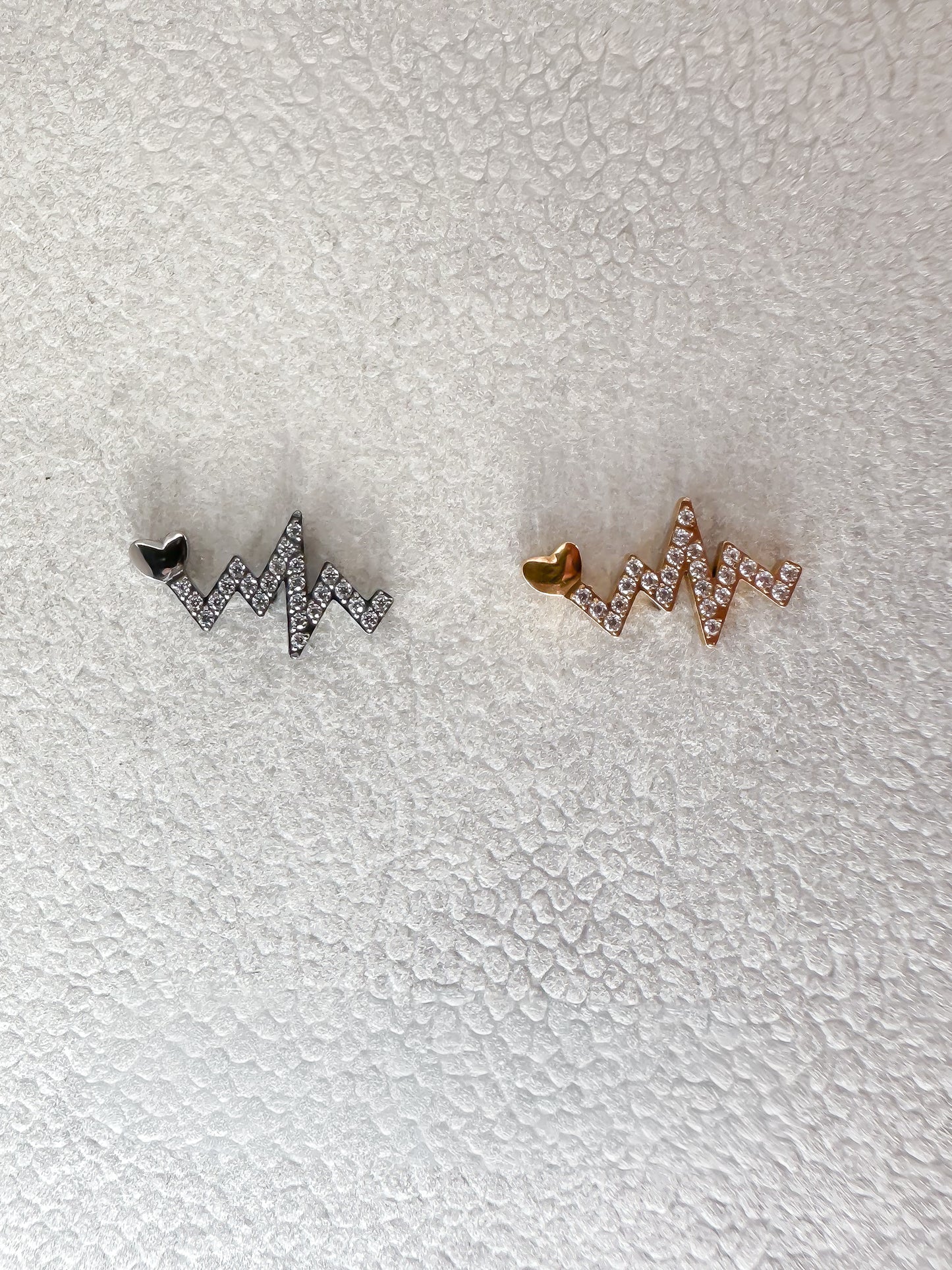 Piercing Heartbeat titanio