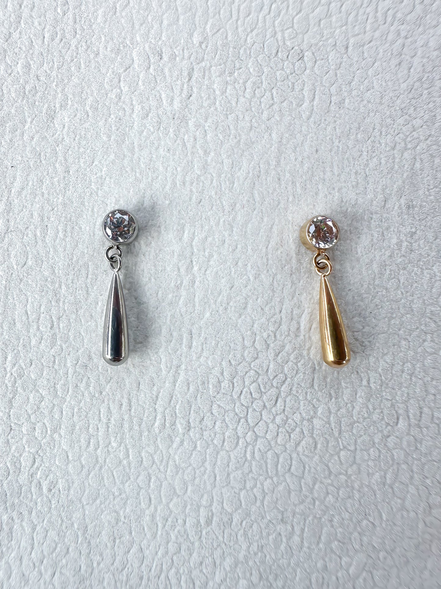 Piercing Shine Drop titanio