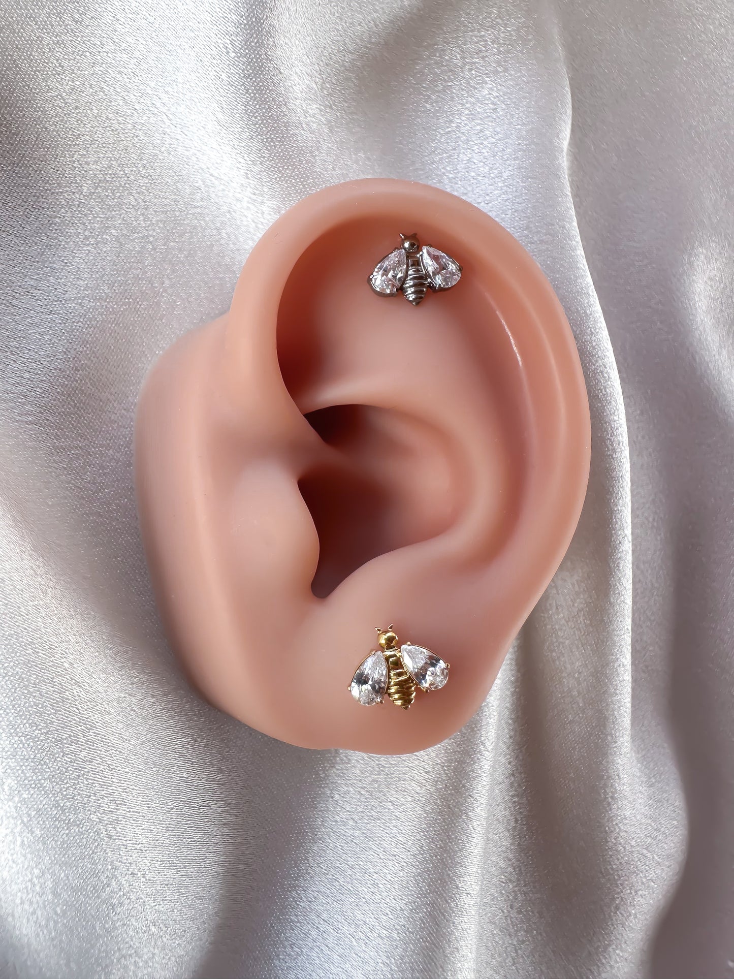 Piercing Bee Shine titanio