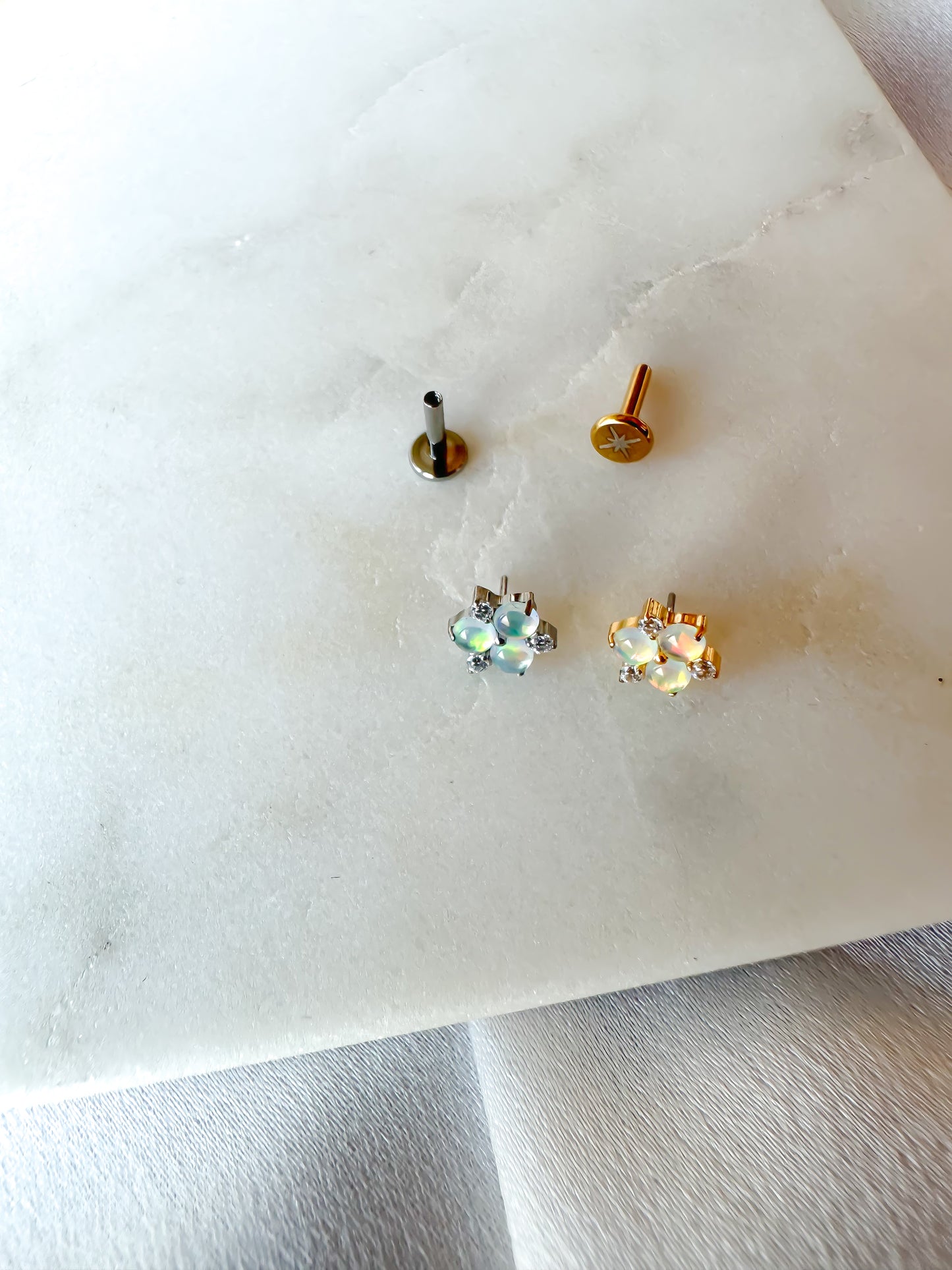 Piercing Ninfea titanio