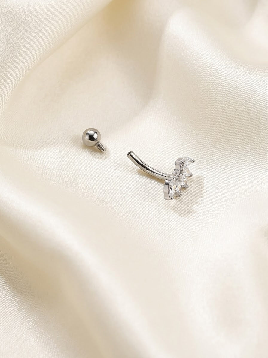 Piercing Lotus Ban titanio