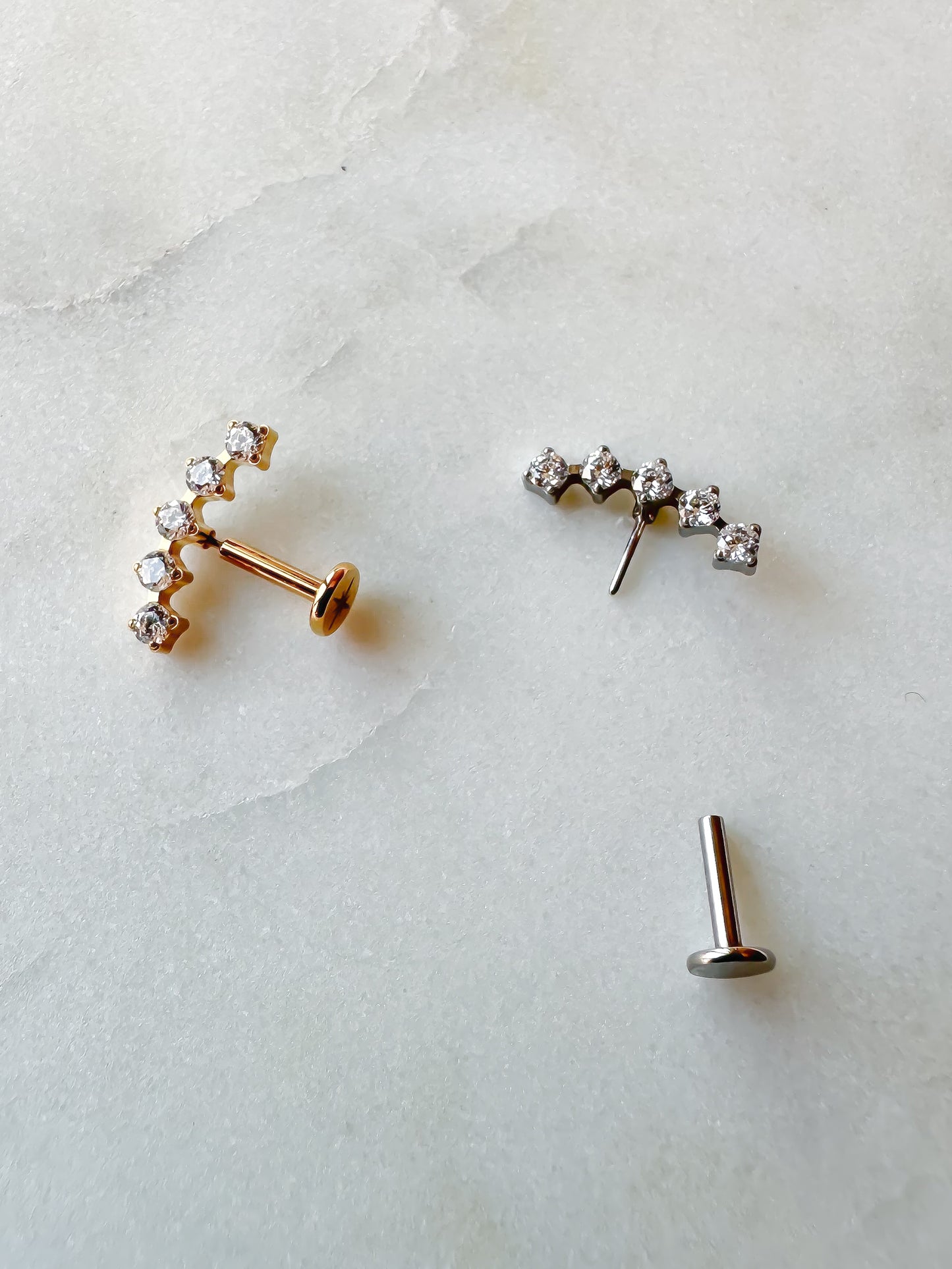 Piercing Vertical Charlotte reverse titanio