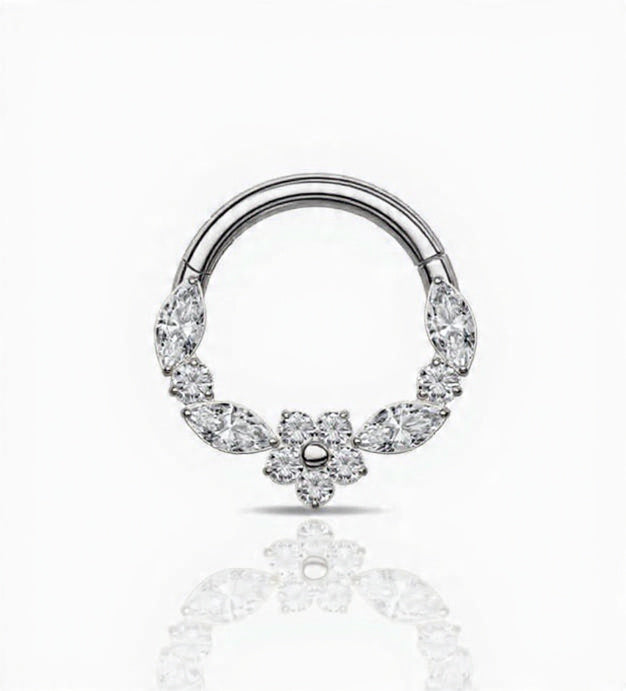 Piercing Blossom Titanio