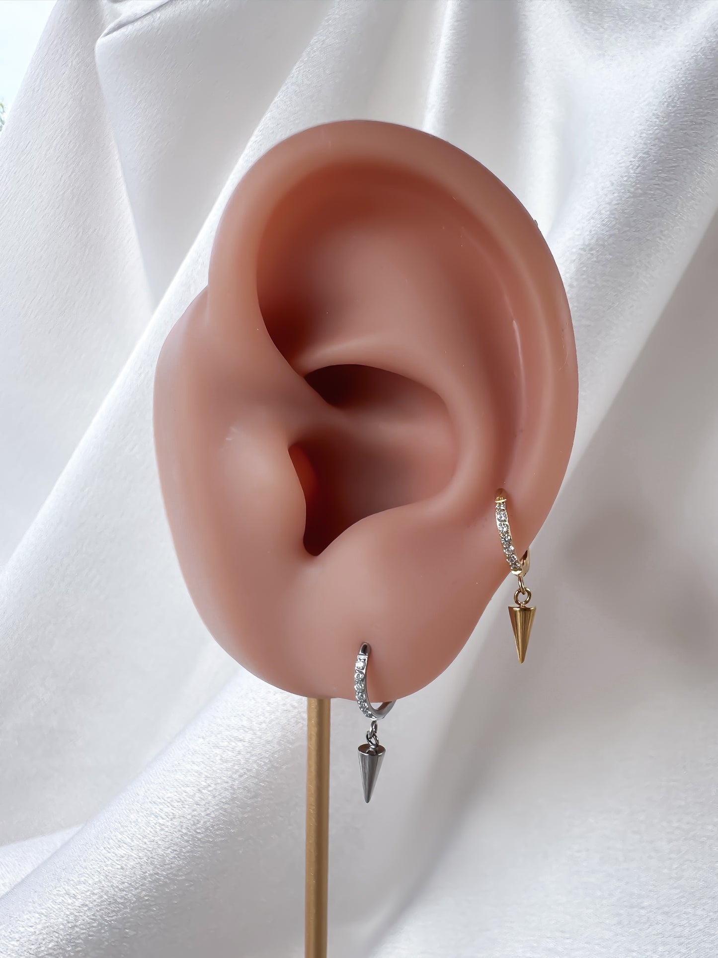 Piercing Hoop Tusk titanio