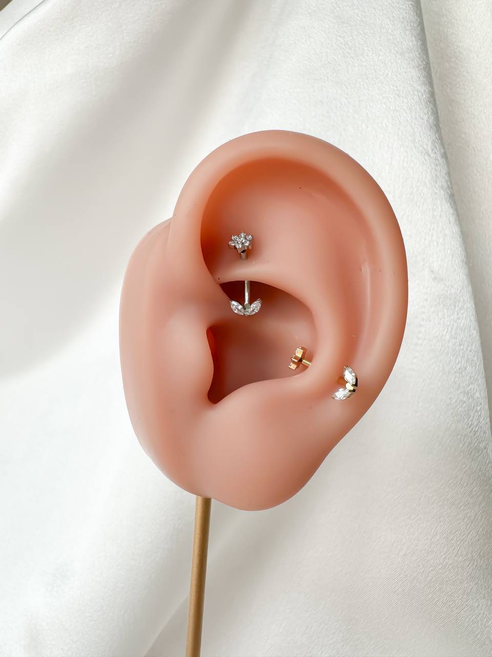 Piercing Lilia titanio